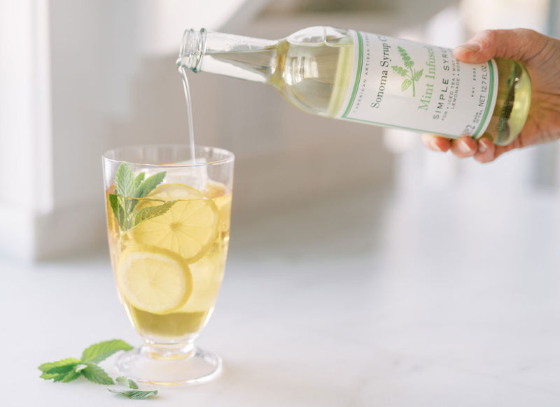  Enjoy the tartness of Key limes and Persian lime fruit and the aroma of its zest to create a simple cocktail or beverage.